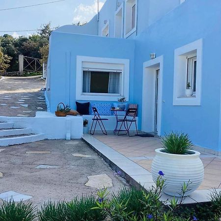 Апартаменты The Blue House Vromolithos Экстерьер фото